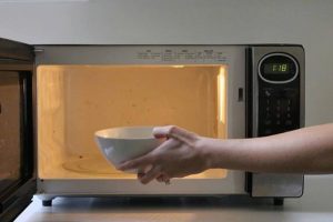Bát Sứ Có Cho Vào Lò Nướng Được Không